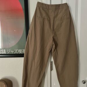 Women's Cropped Tan Pants